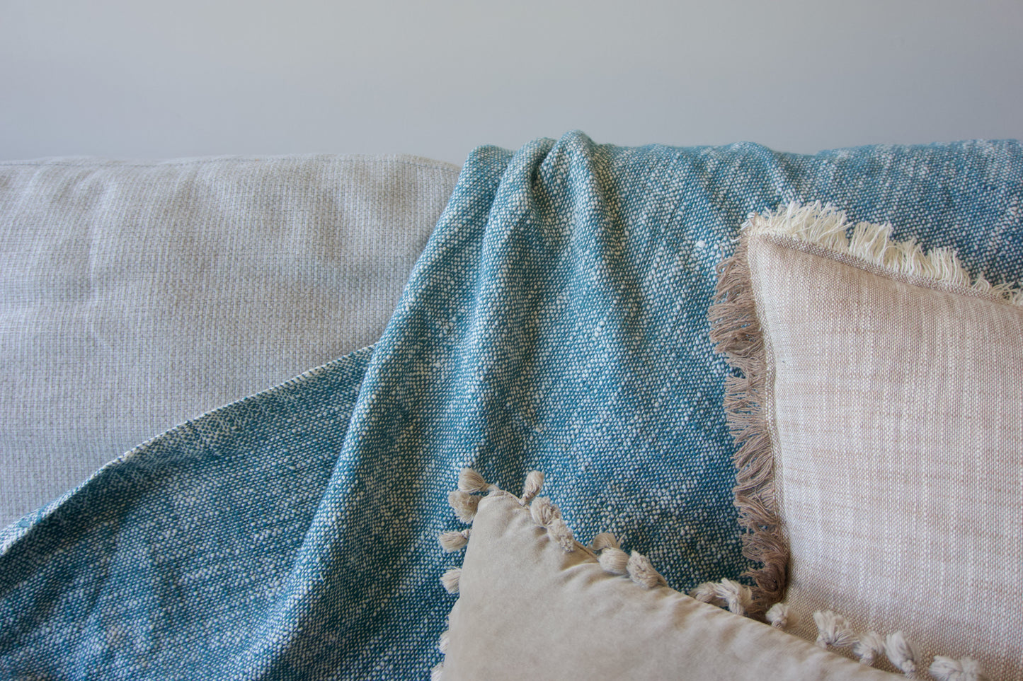 CHUNKY COTTON CHAMBRAY THROW TASSELS PRUSSIAN BLUE