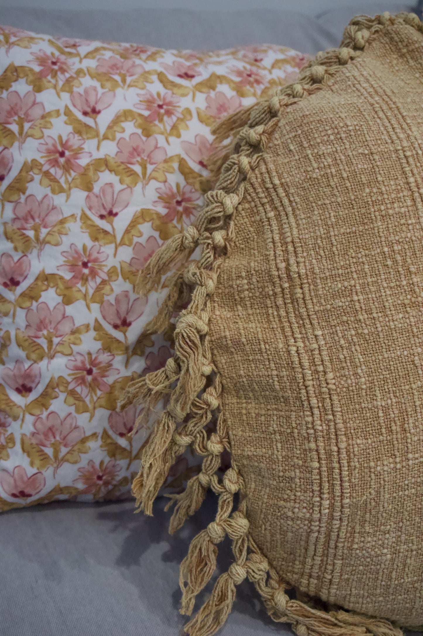 Round Kubu Cushion Honey