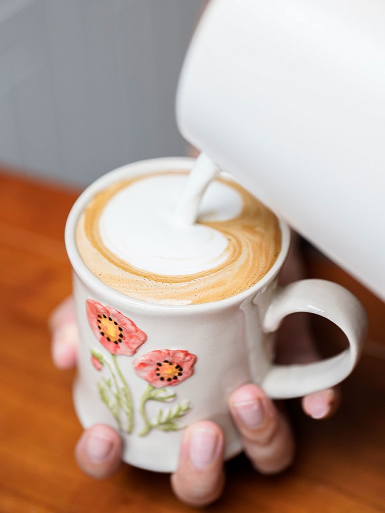 Leilani Floral Mug - Oat Red