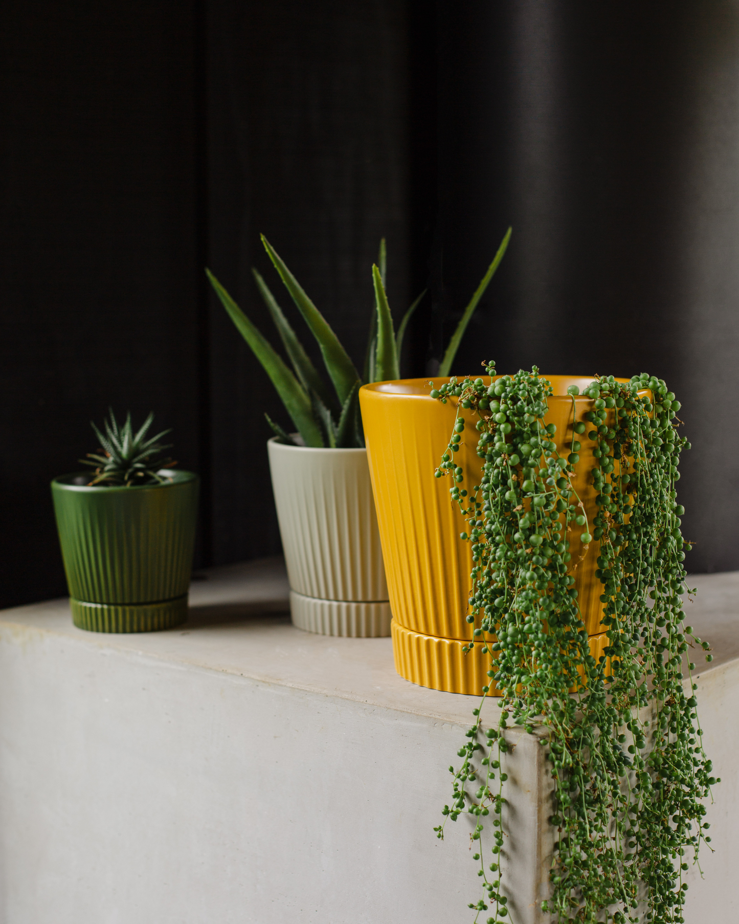Indie Planter Medium - Olive
