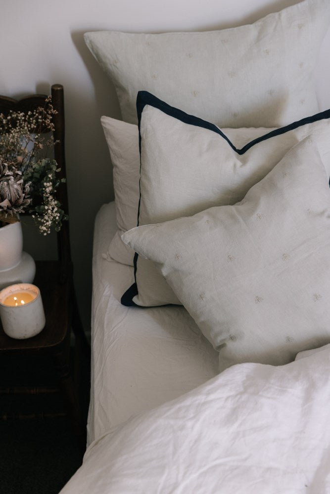 MASON BEE LINEN CUSHION SKY GREY 60x60