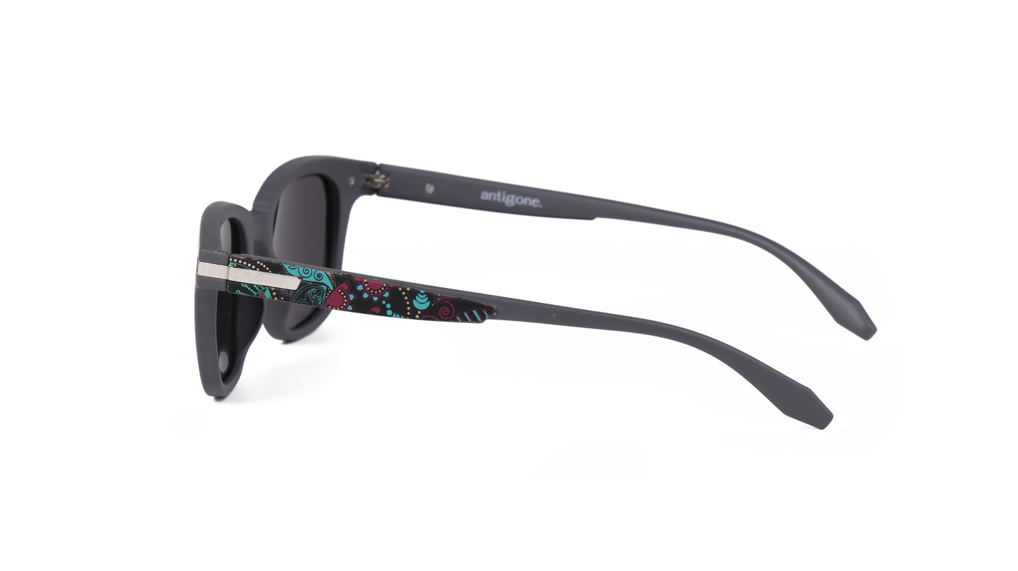Paige Sunglasses - Grey