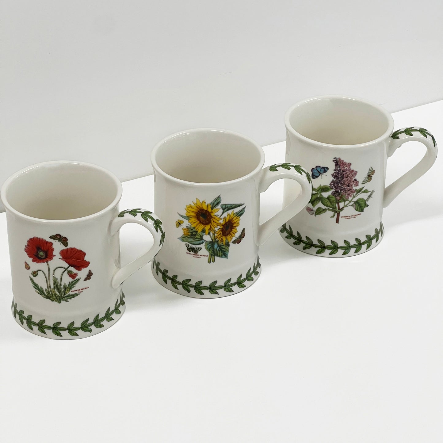 Lennon Ceramic Mug 350ml - Red Poppy