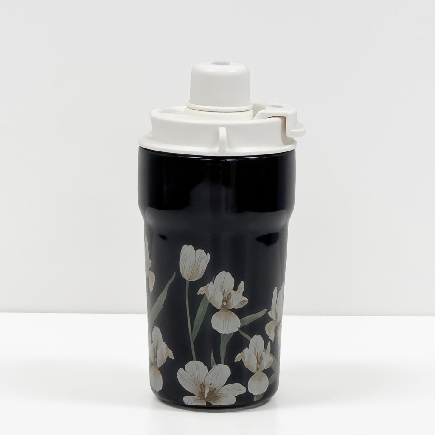 Emery Ceramic Mug 470ml - Midnight Lily
