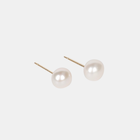 Sophie Earrings - Pearl