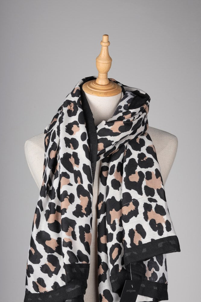 Leopard Scarf - Beige & Black