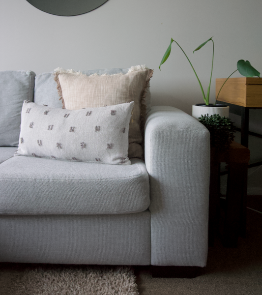 TUFT CUSHION - CHARCOAL 30X60CM