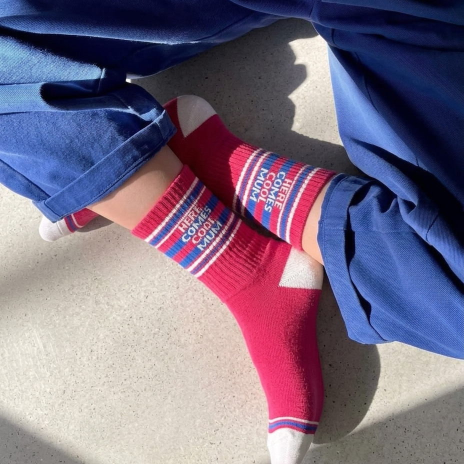 Socks - Dark pink - Here comes cool mum