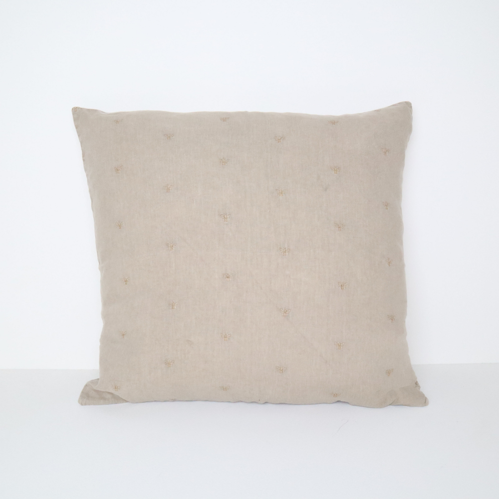 MASON BEE LINEN CUSHION STONE 60x60