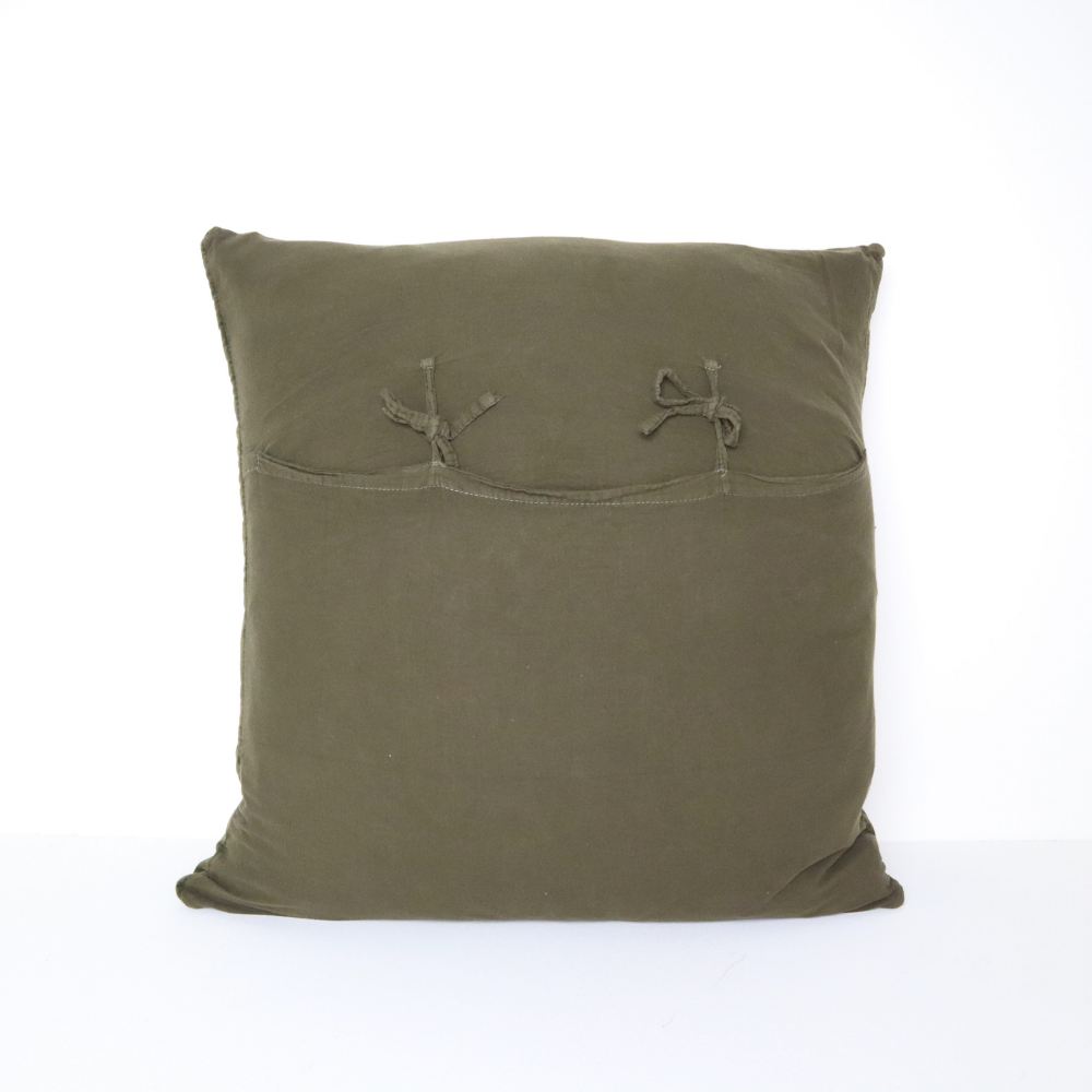 MASON BEE VELVET CUSHION OLIVE GREEN 60x60