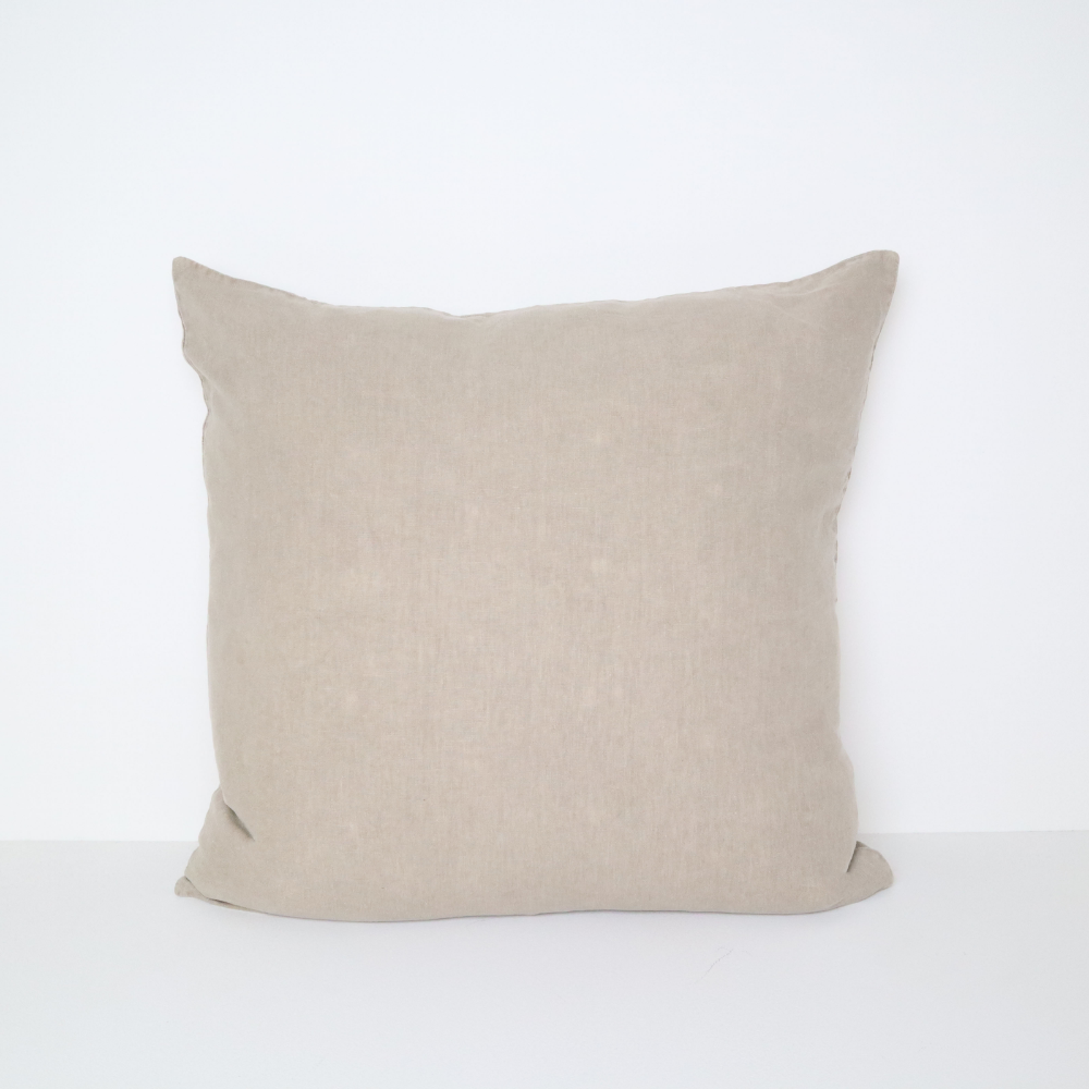 MASON BEE LINEN CUSHION STONE 60x60