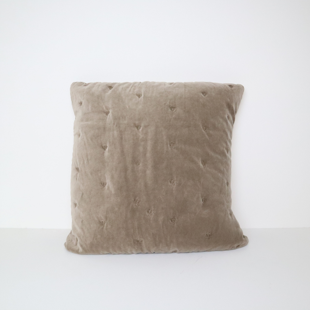 MASON BEE VELVET CUSHION STONE 60x60