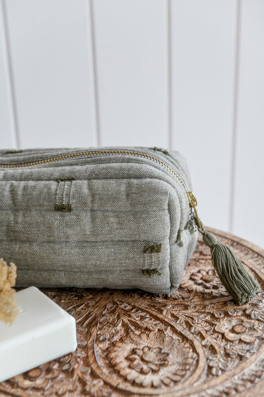 Tuft Beauty Bag Burnt Olive