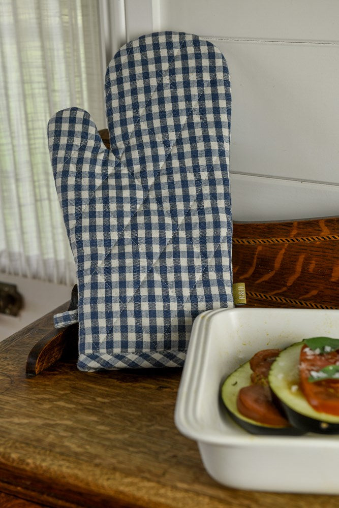 GINGHAM OVEN GLOVE BLUEBERRY